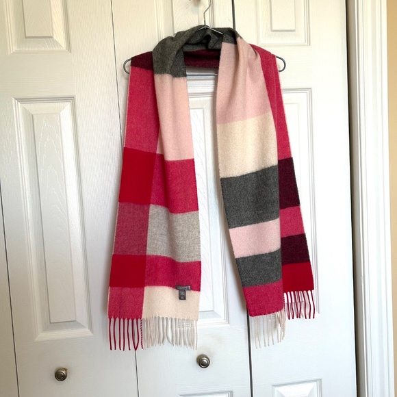 NWOT CHARTER CLUB 100% Cashmere Scarf Red/Pink/Grey/Ivory Black Plaid 10”x62” - Picture 4 of 12